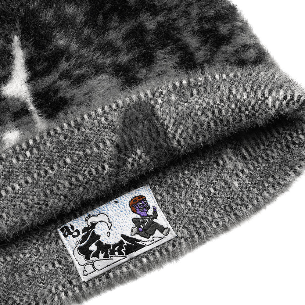 ASHEN FLUFF BEANIE